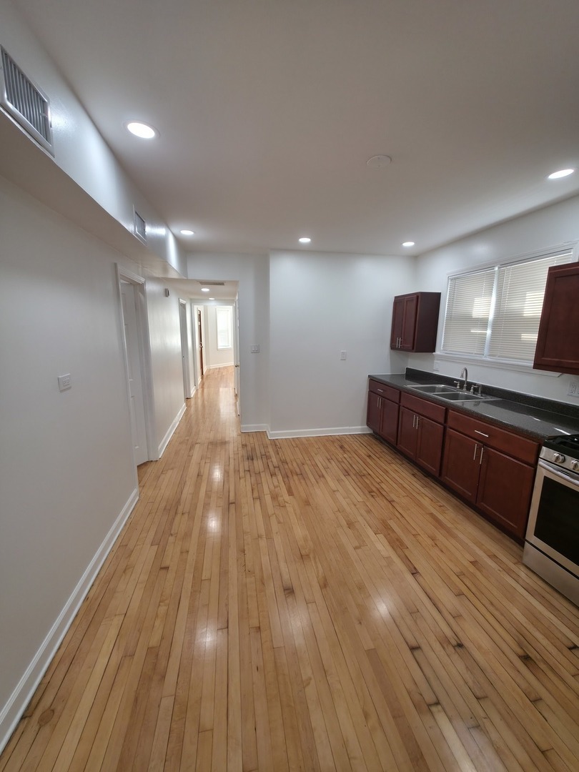 1748 N Keystone Avenue