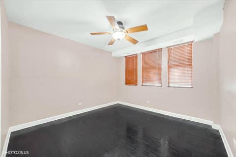 Tiny photo for 6254 N Bell Avenue #T, Chicago, IL 60659 (MLS # 12680342)