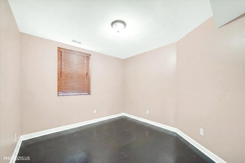 Tiny photo for 6254 N Bell Avenue #T, Chicago, IL 60659 (MLS # 12680342)