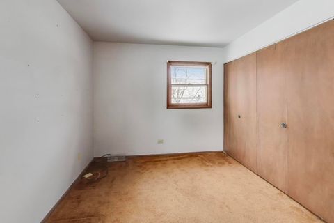 Tiny photo for 10 Pine Avenue, Lake Zurich, IL 60047 (MLS # 12545521)