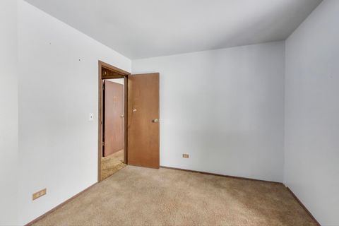 Tiny photo for 10 Pine Avenue, Lake Zurich, IL 60047 (MLS # 12545521)