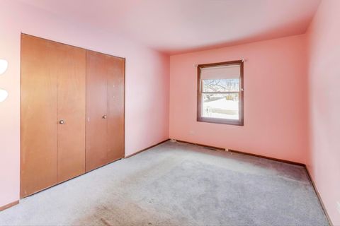 Tiny photo for 10 Pine Avenue, Lake Zurich, IL 60047 (MLS # 12545521)