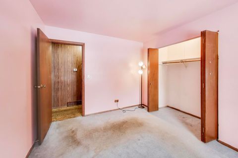 Tiny photo for 10 Pine Avenue, Lake Zurich, IL 60047 (MLS # 12545521)