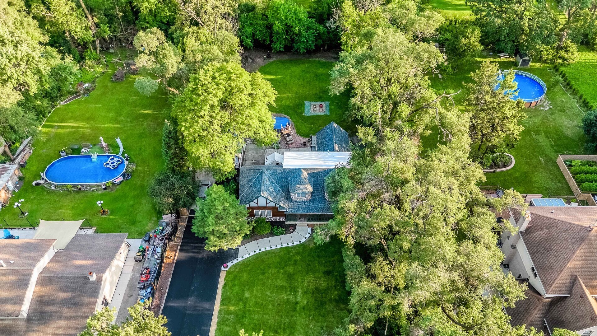 7555 W 105th Street