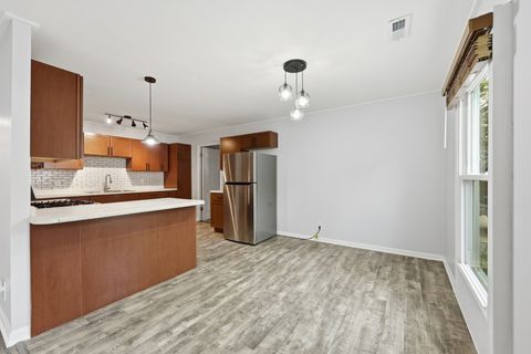 Tiny photo for Carpentersville, IL 60110 (MLS # 12641146)