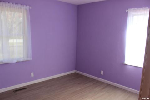 Tiny photo for 3287 Selmaville Road, Salem, IL 62881 (MLS # EB460475)