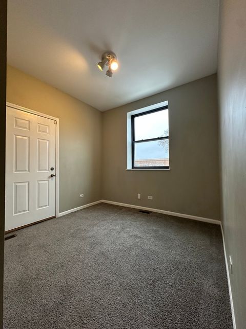 Tiny photo for 4551 S MICHIGAN Avenue #B, Chicago, IL 60653 (MLS # 12318886)