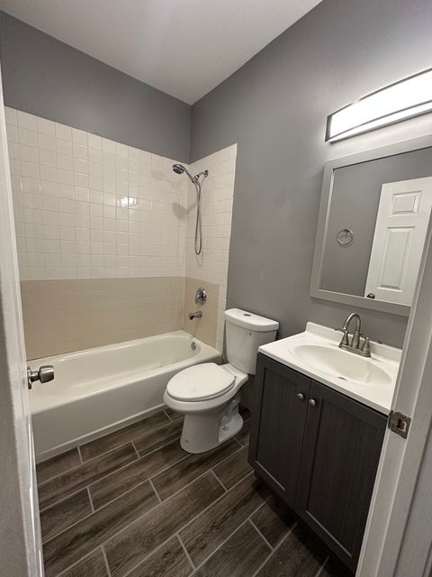 Tiny photo for 4551 S MICHIGAN Avenue #B, Chicago, IL 60653 (MLS # 12318886)