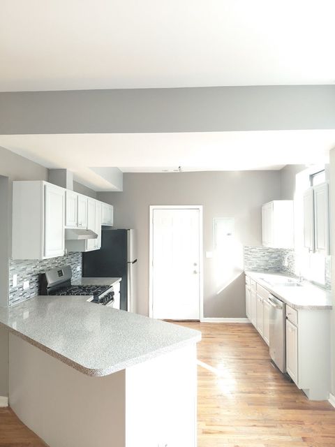 Tiny photo for 4551 S MICHIGAN Avenue #B, Chicago, IL 60653 (MLS # 12318886)