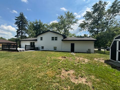 Tiny photo for 1401 Ottawa Drive, New Lenox, IL 60451 (MLS # 12409803)