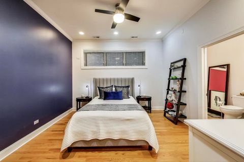 Tiny photo for 920 W Barry Avenue #1, Chicago, IL 60657 (MLS # 12461762)