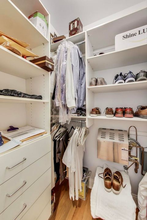 Tiny photo for 920 W Barry Avenue #1, Chicago, IL 60657 (MLS # 12461762)