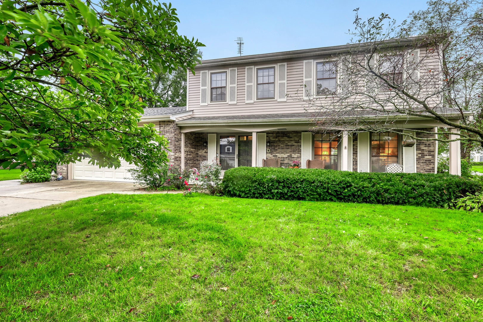 311 Clearbrook Court