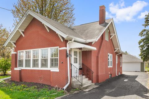 Photo of 16816 S Park Avenue, South Holland, IL 60473 (MLS # 12462647)