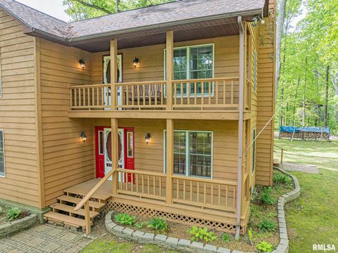 Tiny photo for 15751 E Tolle Road, Mt Vernon, IL 62864 (MLS # EB457898)