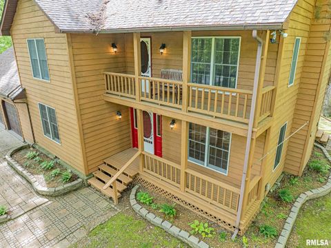 Tiny photo for 15751 E Tolle Road, Mt Vernon, IL 62864 (MLS # EB457898)