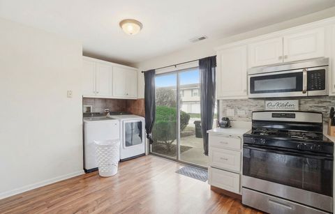 Tiny photo for 458 Wyeth Circle, Bolingbrook, IL 60440 (MLS # 12638075)