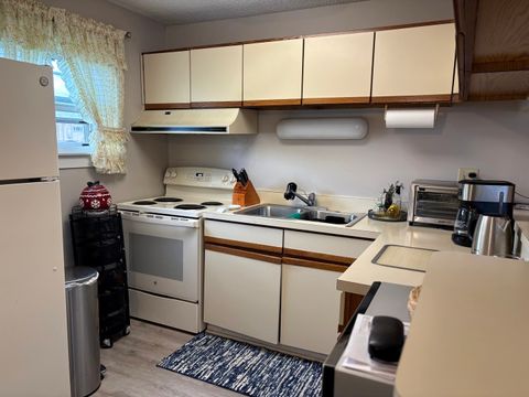 Tiny photo for 9507 Kelvin Lane #2331, Schiller Park, IL 60176 (MLS # 12617716)