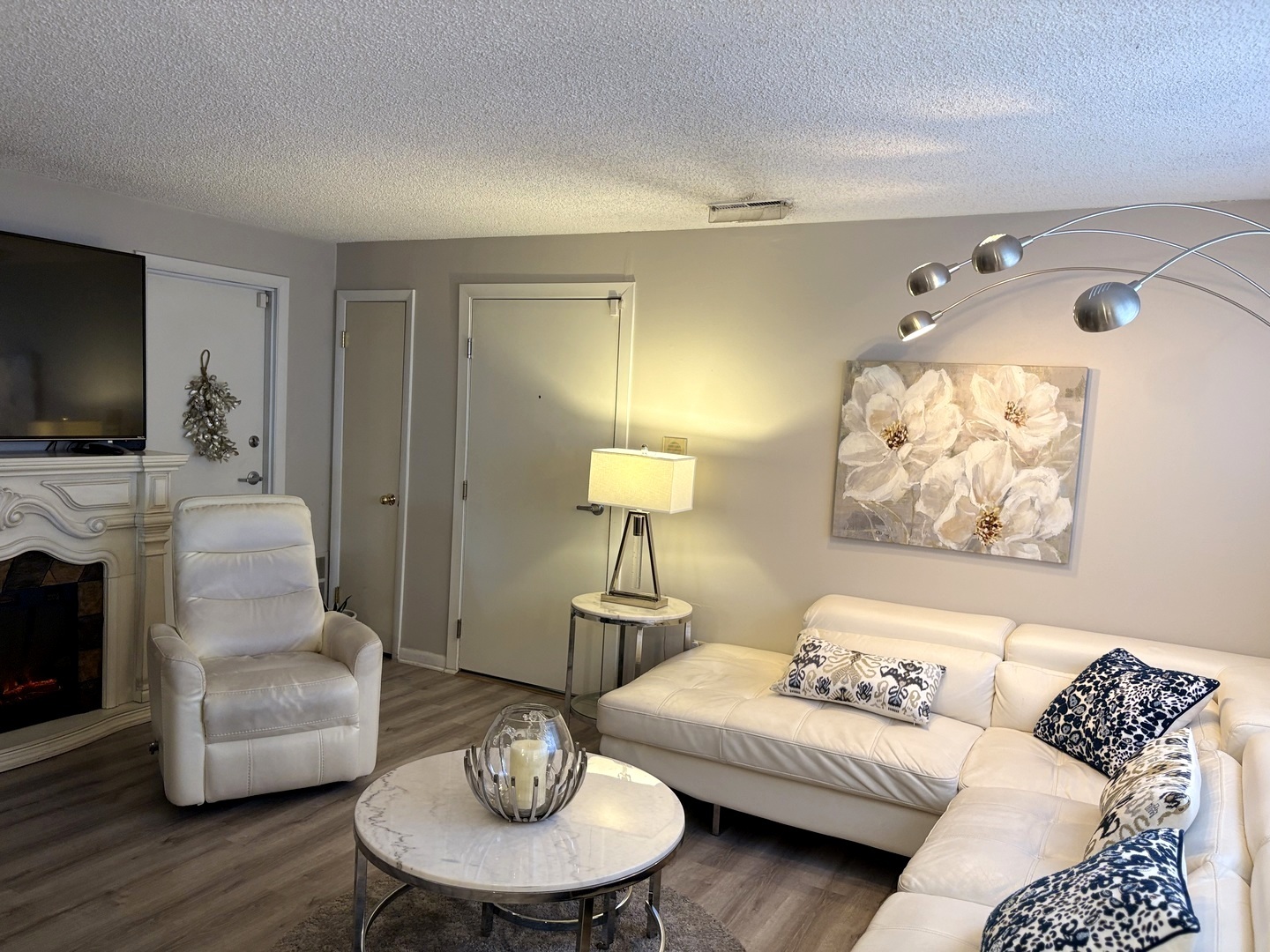 9507 Kelvin Lane 2331