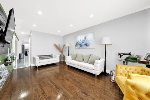 Tiny photo for 3700 W 81st Place, Chicago, IL 60652 (MLS # 12574301)