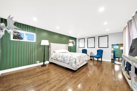 Tiny photo for 3700 W 81st Place, Chicago, IL 60652 (MLS # 12574301)