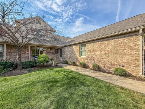 Tiny photo for 1901 Lydia Court #A, Urbana, IL 61802 (MLS # 12763464)