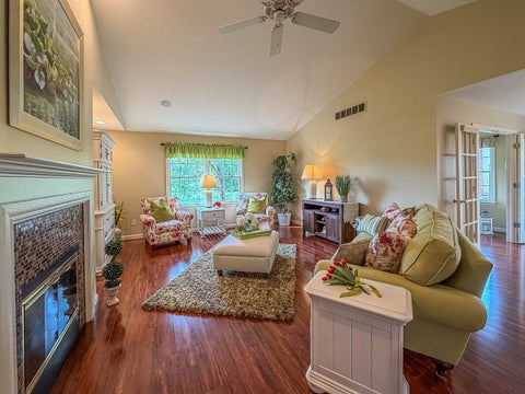Tiny photo for 1901 Lydia Court #A, Urbana, IL 61802 (MLS # 12763464)