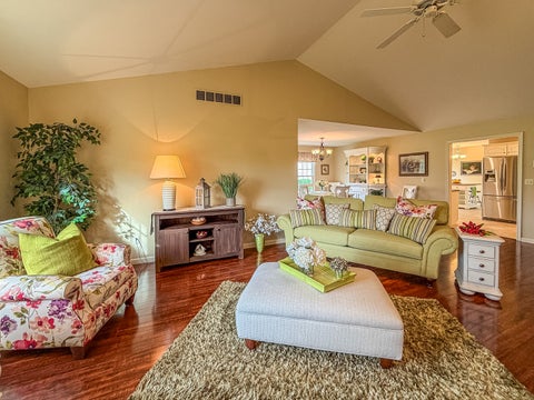 Tiny photo for 1901 Lydia Court #A, Urbana, IL 61802 (MLS # 12763464)