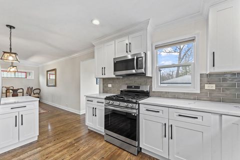 Tiny photo for 348 N Shady Lane, Elmhurst, IL 60126 (MLS # 12599214)