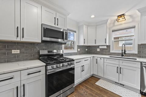 Tiny photo for 348 N Shady Lane, Elmhurst, IL 60126 (MLS # 12599214)