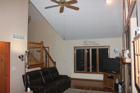 Tiny photo for 1310 W 51st Street, Davenport, IA 52806 (MLS # 12559561)