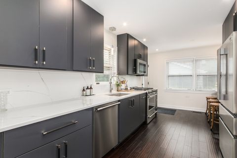 Tiny photo for 900 ROWE Avenue, Park Ridge, IL 60068 (MLS # 12512495)