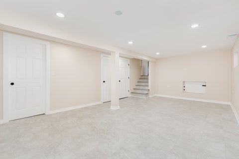 Tiny photo for 6117 W 80th Street W, Burbank, IL 60459 (MLS # 12763009)