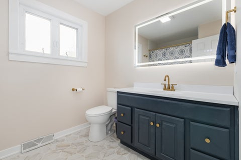 Tiny photo for 6117 W 80th Street W, Burbank, IL 60459 (MLS # 12763009)