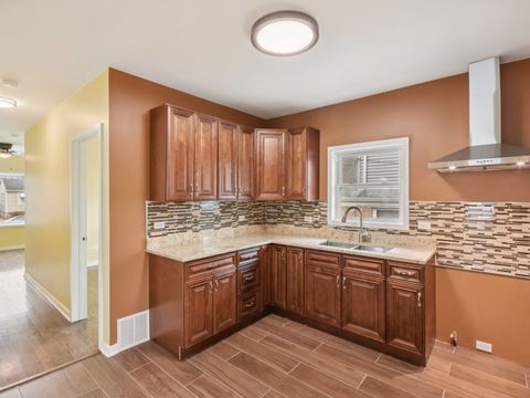 Tiny photo for 1404 N 36th Avenue, Melrose Park, IL 60160 (MLS # 12581985)