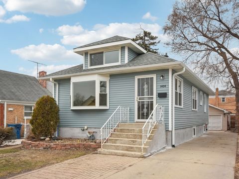 Tiny photo for 1404 N 36th Avenue, Melrose Park, IL 60160 (MLS # 12581985)