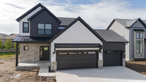 Photo of 5012 Castlebar Drive, Bloomington, IL 61705 (MLS # 12616562)