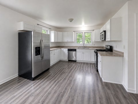 Tiny photo for 998 Rutland Street, Marseilles, IL 61341 (MLS # 12736143)