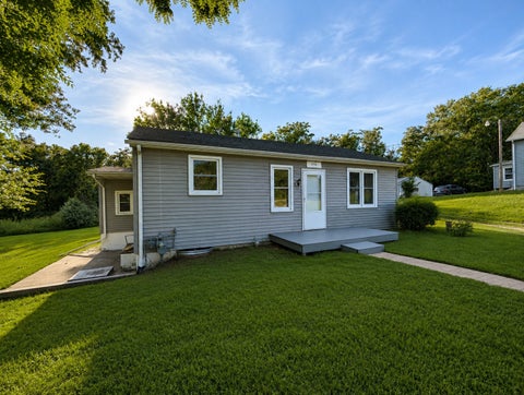 Tiny photo for 998 Rutland Street, Marseilles, IL 61341 (MLS # 12736143)