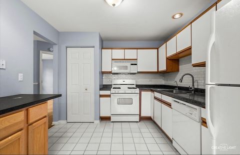 Tiny photo for 2901 Shelly Lane, Aurora, IL 60504 (MLS # 12567105)