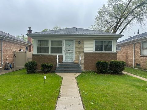 326 46th Avenue Bellwood IL 60104