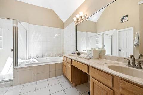 Tiny photo for 8709 Shade Tree Circle, Crystal Lake, IL 60014 (MLS # 12704882)