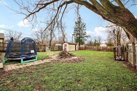 Tiny photo for 65 Della Street, Crystal Lake, IL 60014 (MLS # 12611293)