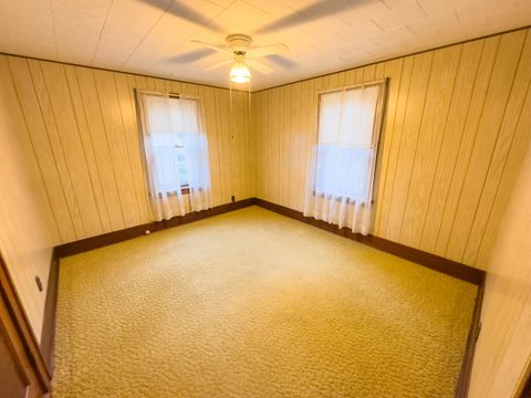 Tiny photo for 732 W Reynolds Street, Pontiac, IL 61764 (MLS # 12502093)