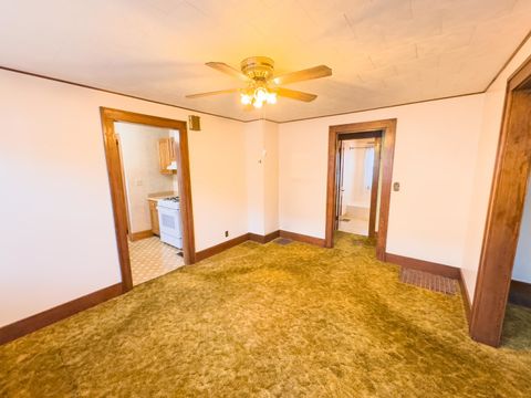 Tiny photo for 732 W Reynolds Street, Pontiac, IL 61764 (MLS # 12502093)