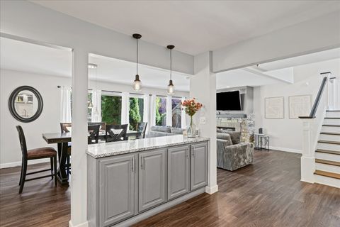 Tiny photo for 7 Briar Hill Circle #7, Champaign, IL 61822 (MLS # 12486175)