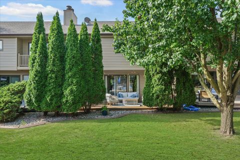 Tiny photo for 7 Briar Hill Circle #7, Champaign, IL 61822 (MLS # 12486175)