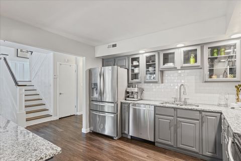 Tiny photo for 7 Briar Hill Circle #7, Champaign, IL 61822 (MLS # 12486175)