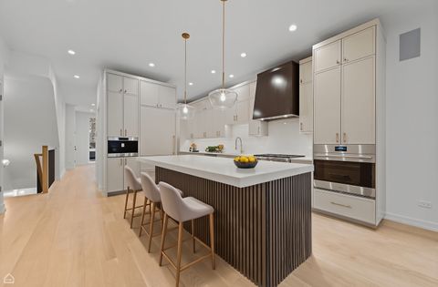 Tiny photo for 2127 N Racine Avenue #2, Chicago, IL 60614 (MLS # 12492846)