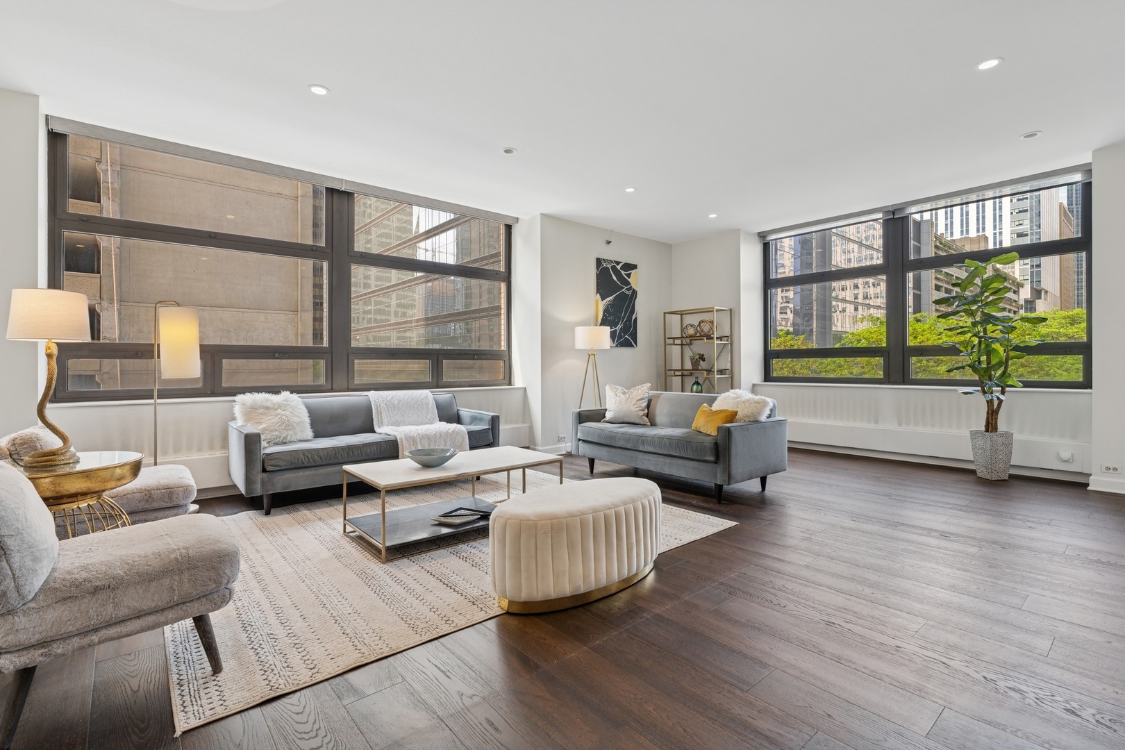680 N LAKE SHORE Drive 321